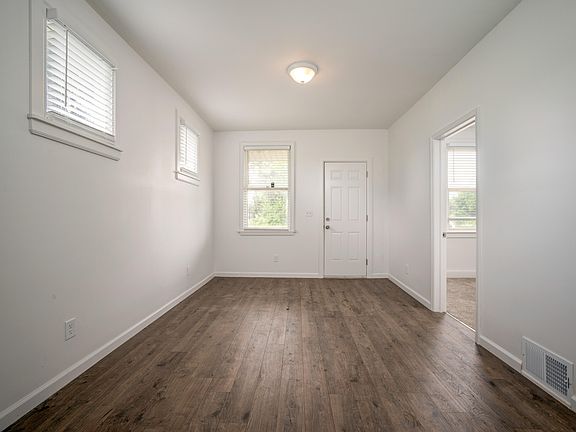 3rd image of 17412 Wanda St
