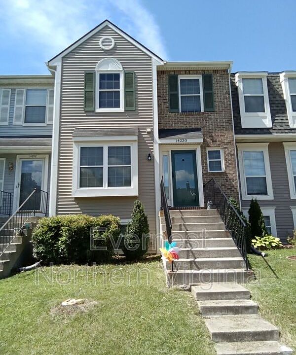 1st image of 14230 Savannah Dr