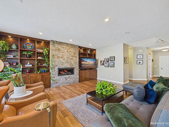 2nd image of 500 Devine Dr
