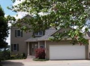 591 Shore Acres Ave, North Kingstown, RI 02852