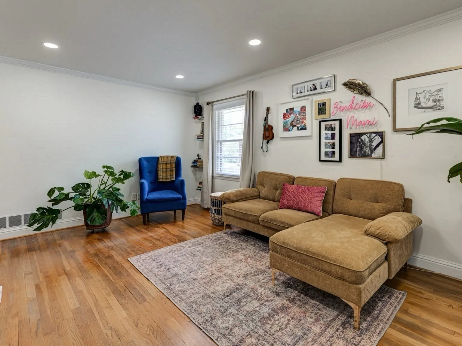 2 bed, 1133 sqft, $2,395 — Photo 3