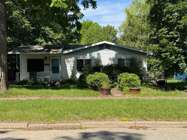 611 Rose Ave, Big Rapids, MI 49307