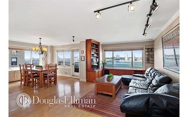 Sold by Douglas Elliman | media 29