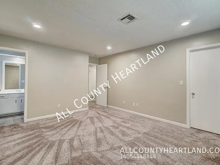 1528 Apollo Rd — Photo 8