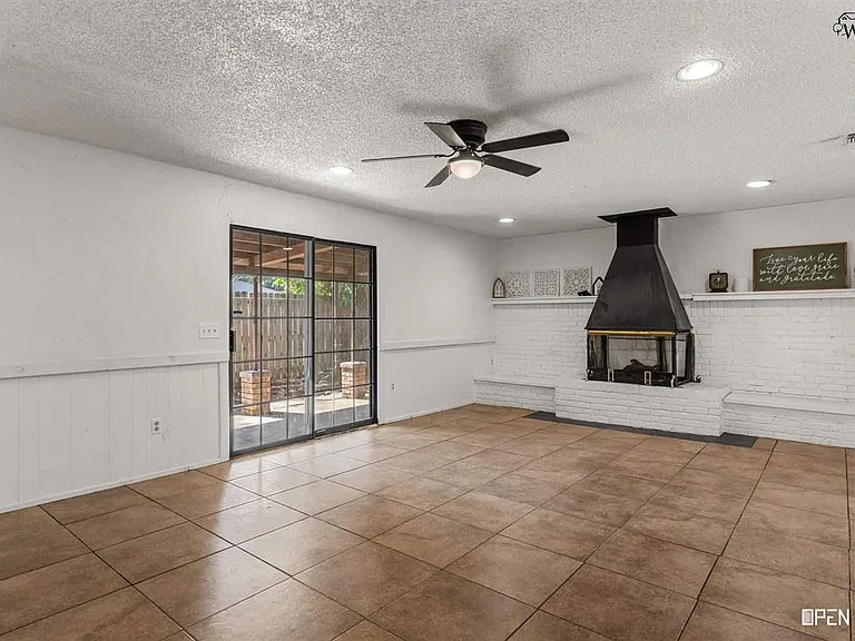 2920 Cunningham Dr — Photo 11