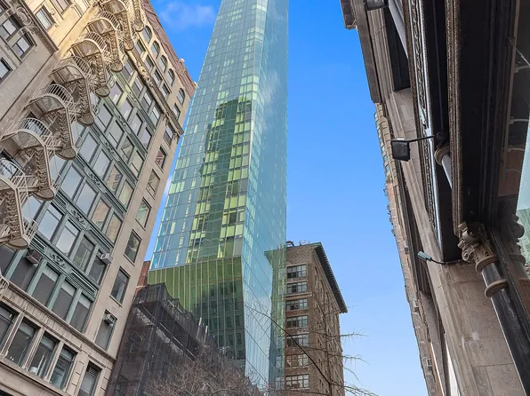 45 East 22nd Street image 22 of 22