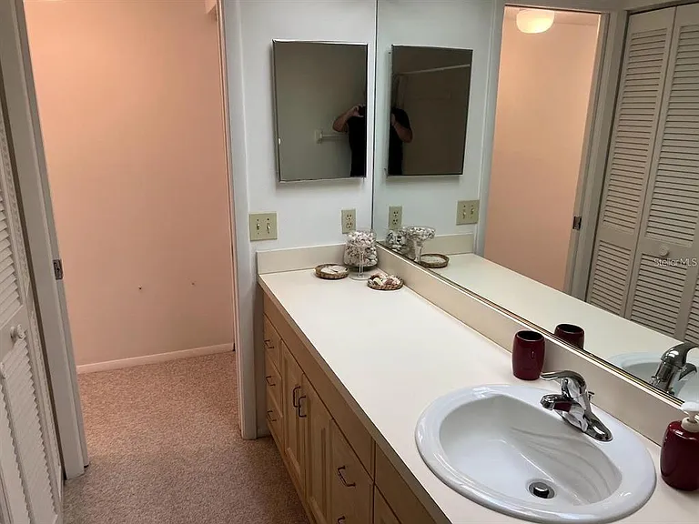 333 Woodlake Wynde — Photo 22