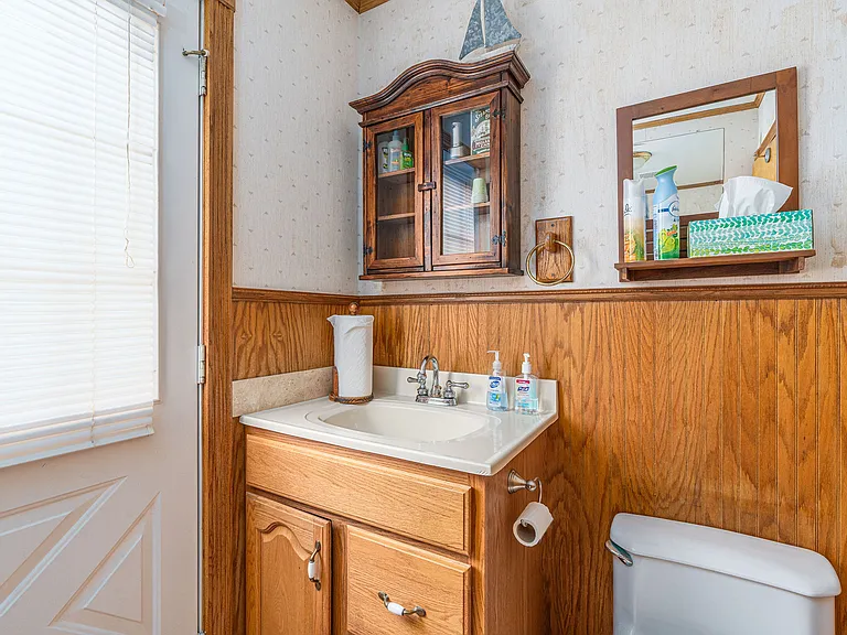 28 Koral Dr — Photo 36