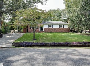 315 Pinnacle Dr, Taylors, SC 29687