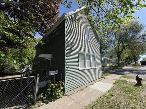 1657 7th St E, Saint Paul, MN 55106