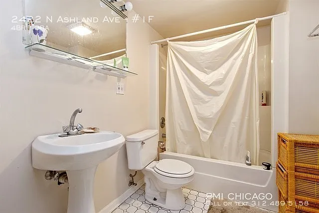 2422 N Ashland Ave #1F — Photo 4