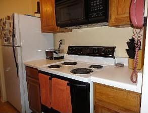 5th image of 1813 Hemlock Pl 206 #206