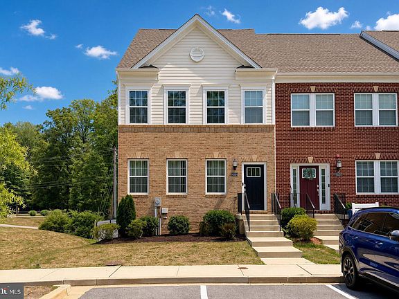 5th image of 45397 Englewood Way