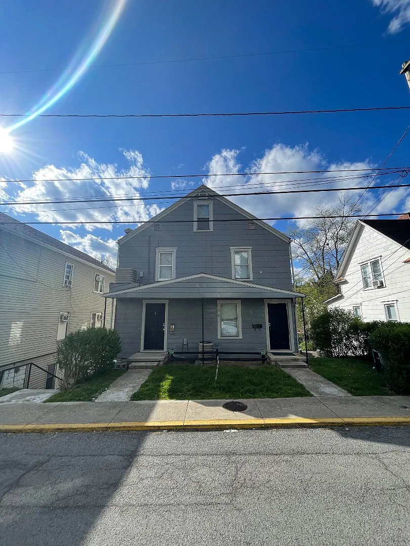 761 Garrison Avenue - Unit C — Photo 3
