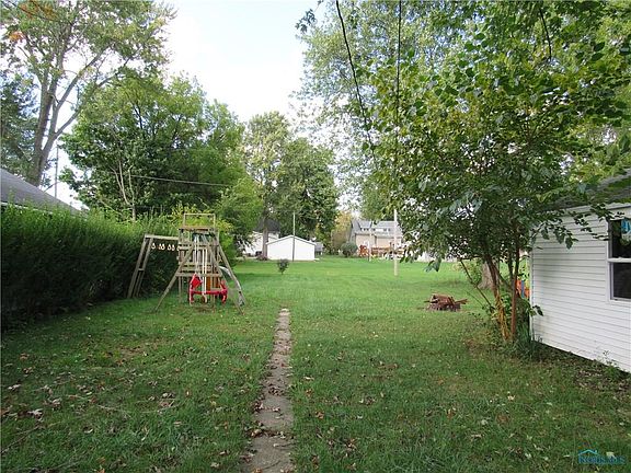 5th image of 208 W Edgerton St