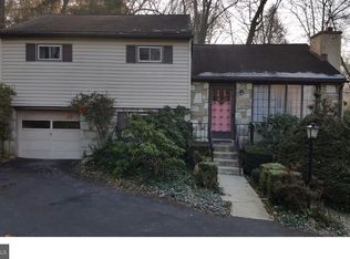 1640 Brownsville Rd, Langhorne, PA 19047