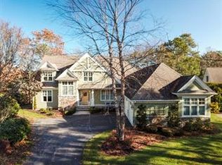 34 Chipping Hl, Plymouth, MA 02360