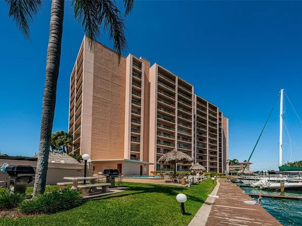 51 Island Way APT 306, Clearwater, FL 33767