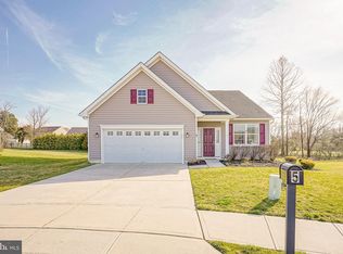 5 Crane Ct, Clayton, NJ 08312