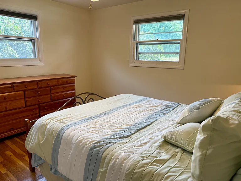 2408 Judy Ave — Photo 10