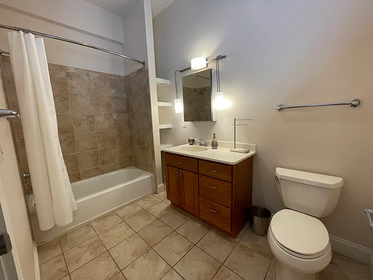9 N Centre St #302 — Photo 11