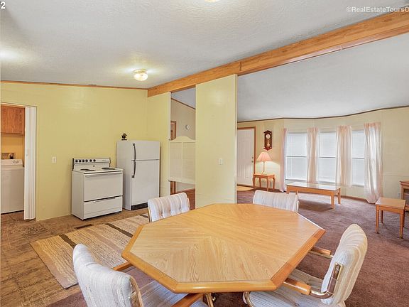 2nd image of 1145 SW Cypress St Unit 30