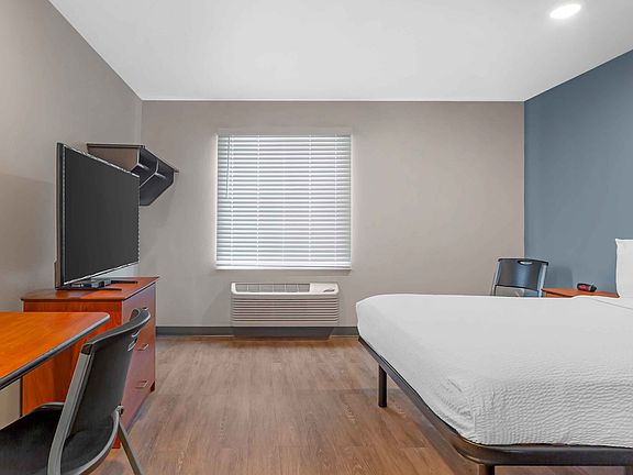 Studio Suite - 1 Full Bed