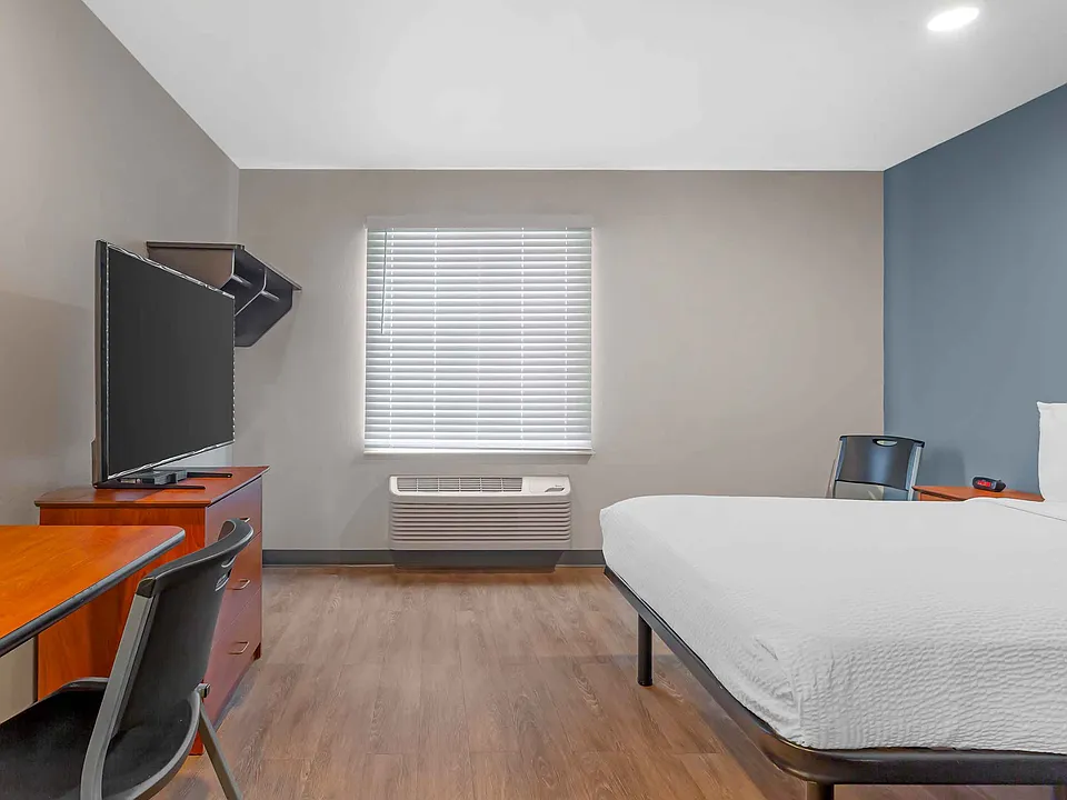 Studio Suite - 1 Full Bed