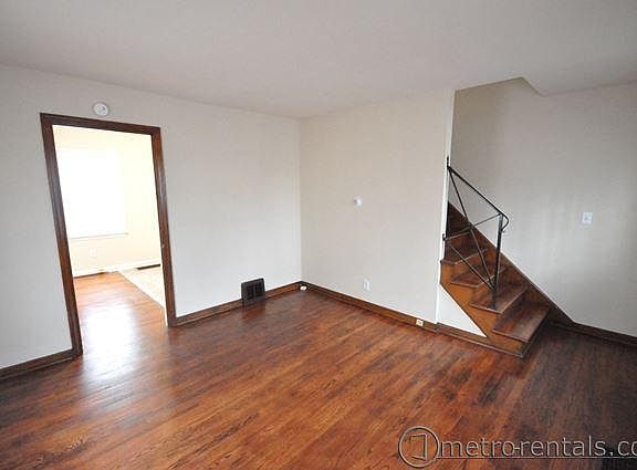 2nd image of 1637 Ashland Ave