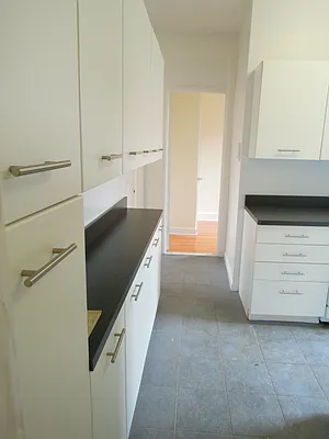 Rented by Bohemia Realty Group | media 47