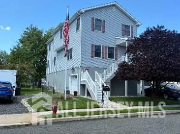 911 Harris Ave, Union Beach, NJ 07735