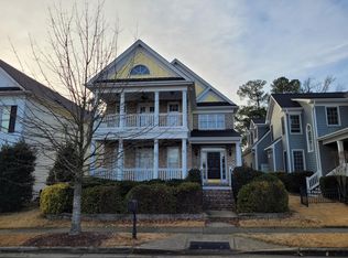 517 Commons Walk Cir, Cary, NC 27519