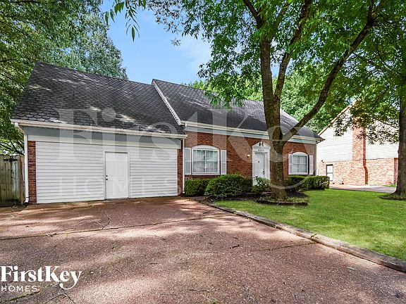 2nd image of 6385 Kinston Park Dr