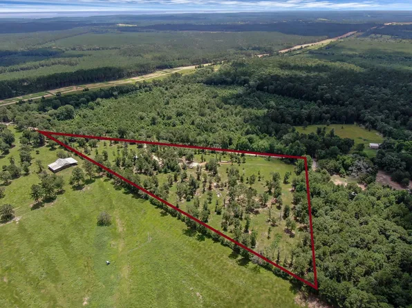400 Raven Hill Rd, Oakhurst, TX 77359