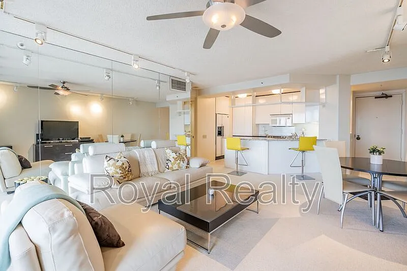 1212 Nuuanu Ave #3012