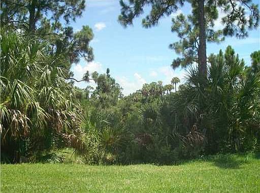 3rd image of 207 NW Chorale Way