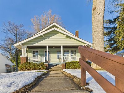 415 College Ave, Oskaloosa, IA, 52577