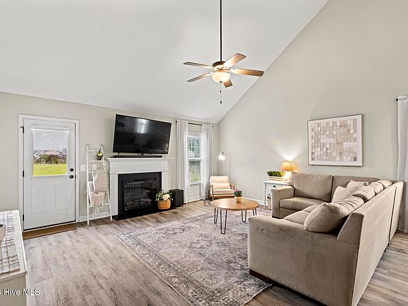 5th image of 603 Sweet Broom Court