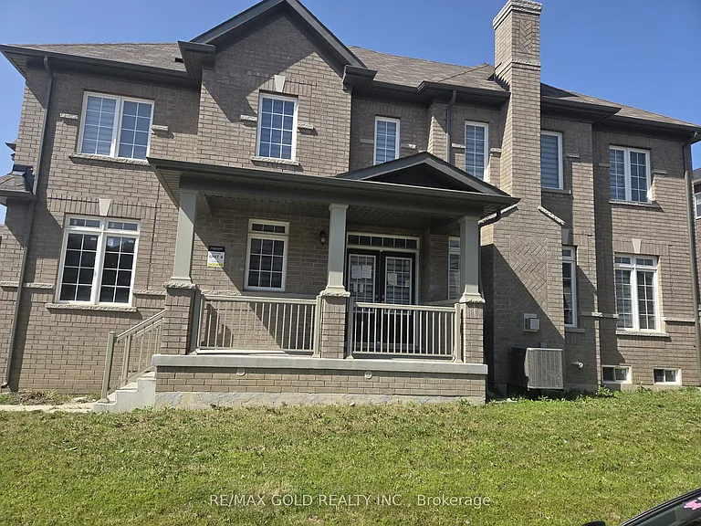 4 Sail Rd — Photo 1