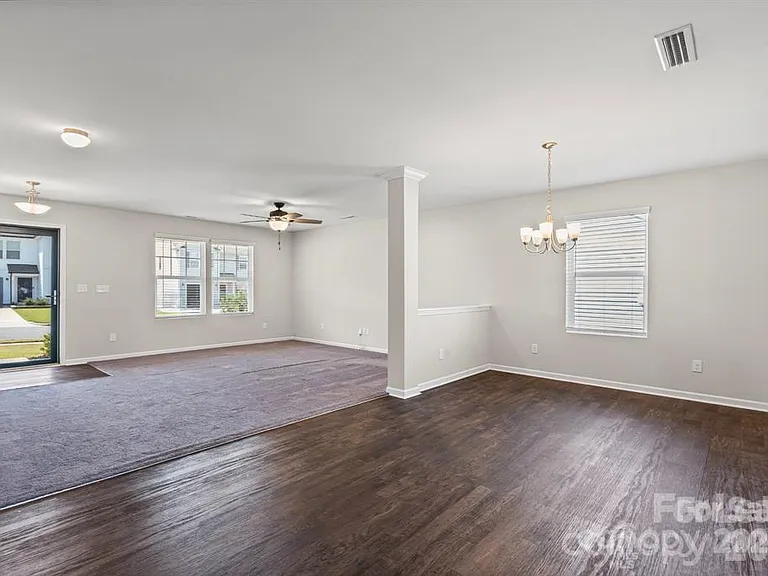 134 Clove Hitch Dr — Photo 4