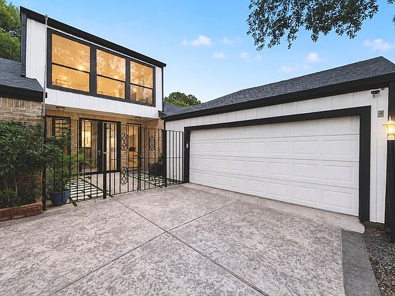 3rd image of 1515 Haven Lock Dr