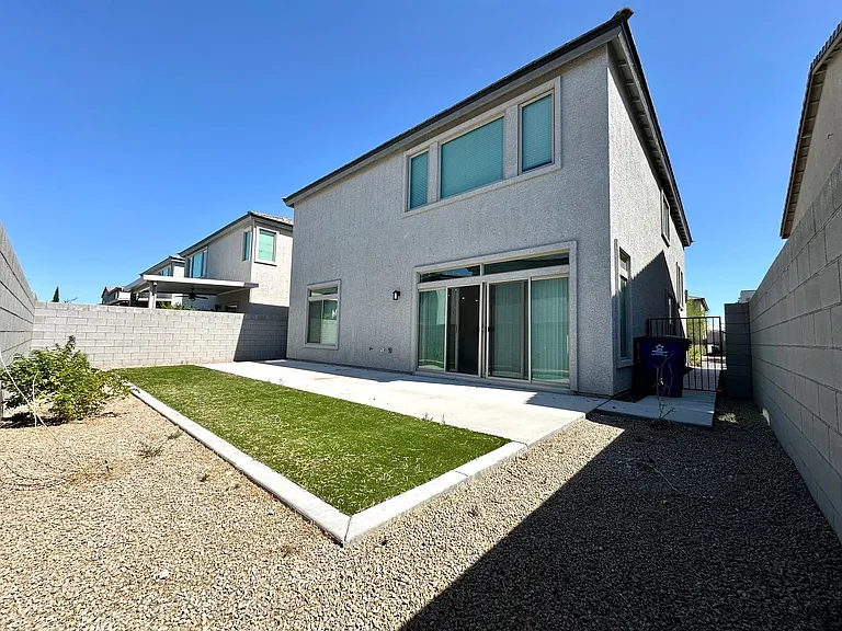 640 Stone Hammer Ave — Photo 22