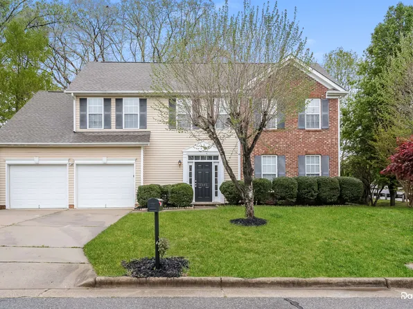 4500 Ridgefall Rd, Greensboro, NC 27410