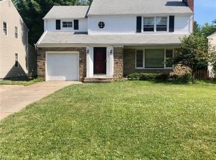 4537 Greenwold Rd, South Euclid, OH 44121