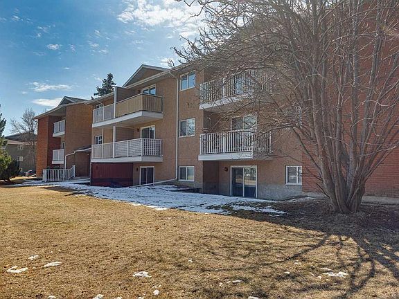 3rd image of 41 N Bennett St #103