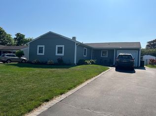 394 Greenbelt Pkwy, Holtsville, NY 11742