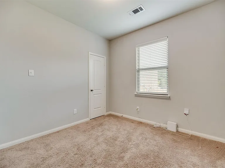 1503 Hill Top Ct — Photo 23