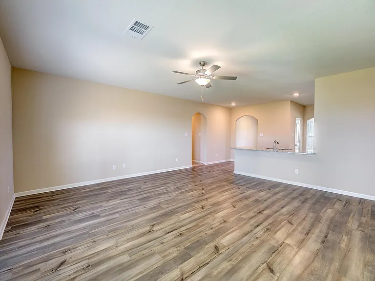 1717 Cotton Blossom Ln — Photo 11