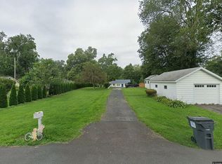 180 Glenerie Blvd, Saugerties, NY 12477
