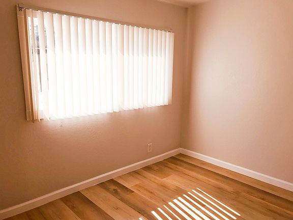5th image of 1142 N Madison Ave #6